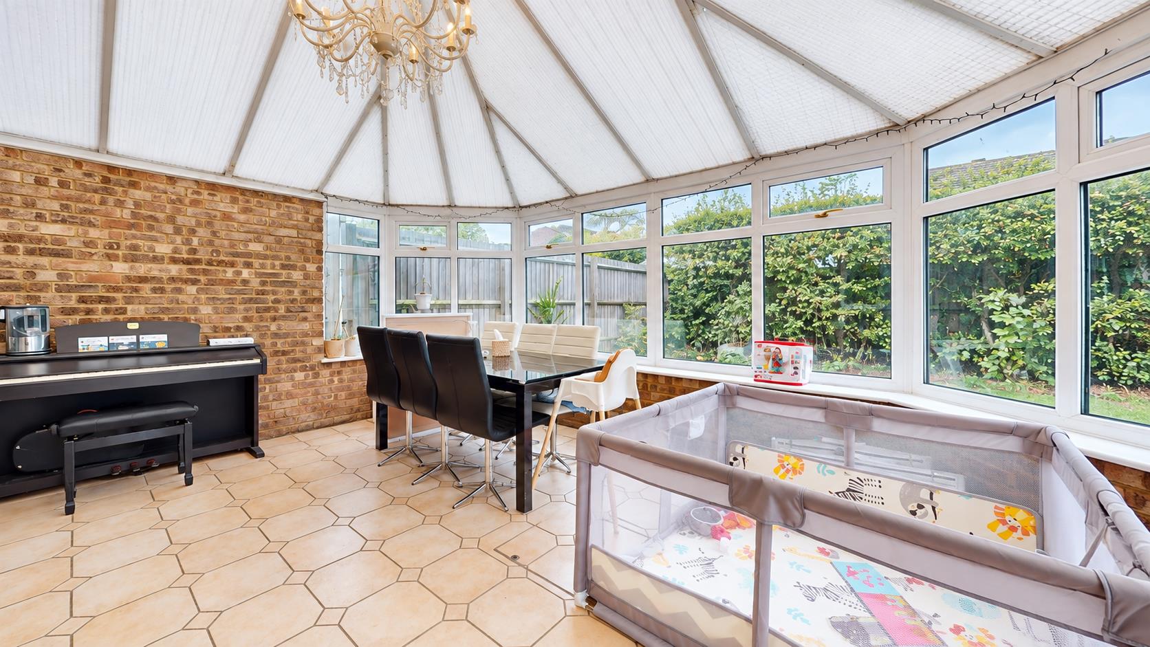 St. James Close, Hanslope, Milton Keynes
